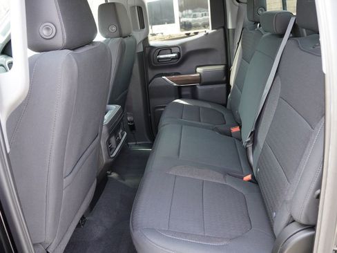 Used 2020 Chevrolet Silverado 1500 RST image 17