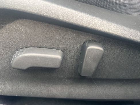 Certified 2023 Subaru Crosstrek 2.0i Premium image 10