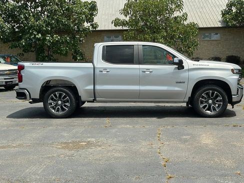 Used 2020 Chevrolet Silverado 1500 LT w/ Texas Edition AWD/4WD image 4