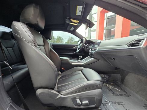 Used 2022 BMW M440i M440i w/ Premium Package image 17