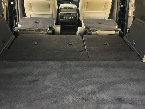 Used 2020 Ford Expedition Max XLT w/ Equipment Group 202A RWD image 30