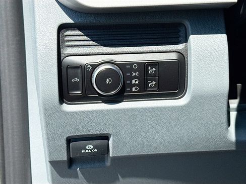 New 2026 Ford F250 XL w/ STX Appearance Package AWD/4WD image 10