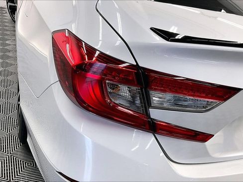 Used 2022 Honda Accord Sport image 27