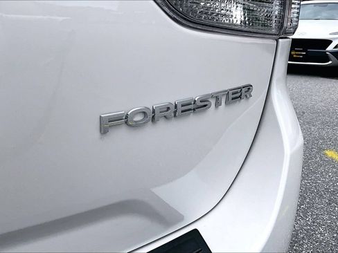 Used 2023 Subaru Forester Premium AWD/4WD image 24