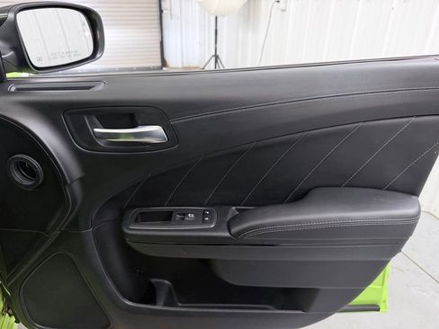 Used 2023 Dodge Charger SXT w/ Plus Group RWD image 40