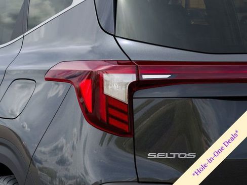 New 2026 Kia Seltos SX w/ SX Sunroof Package image 11