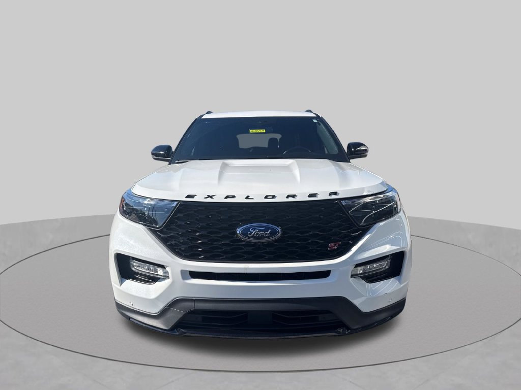 Used 2023 Ford Explorer ST w/ Equipment Group 401A AWD/4WD image 2