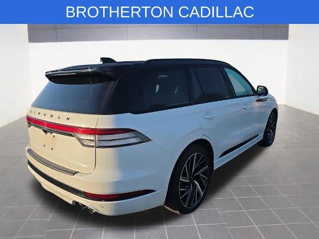 Used 2025 Lincoln Aviator Black Label w/ Black Label Special Edition AWD/4WD image 8
