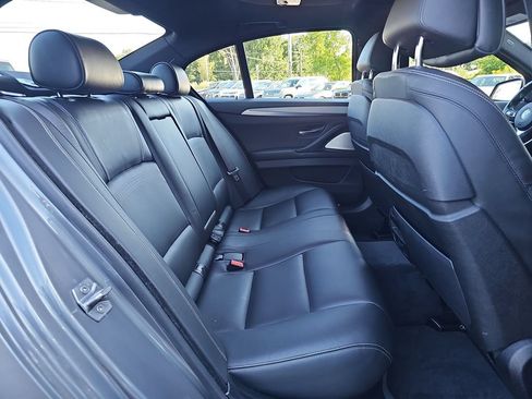 Used 2016 BMW 550i xDrive Sedan AWD/4WD image 28