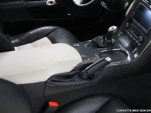 Used 2008 Chevrolet Corvette Z06 w/ Preferred Equipment Group RWD image 29