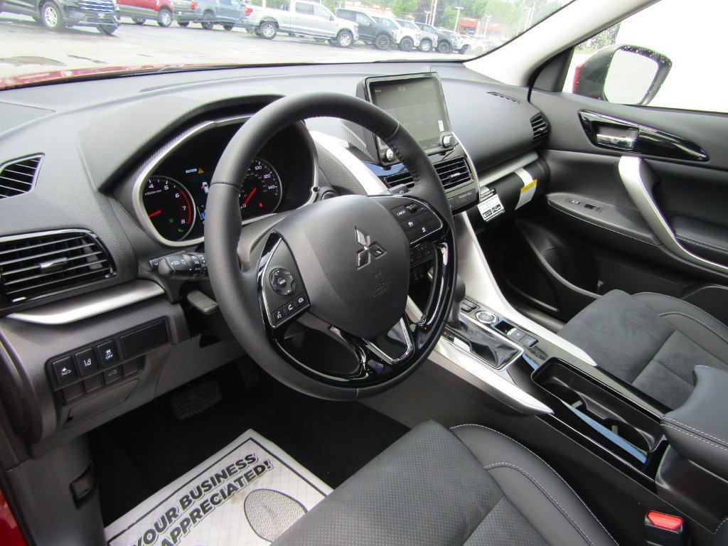 Used 2026 Mitsubishi Eclipse Cross SE AWD/4WD image 12