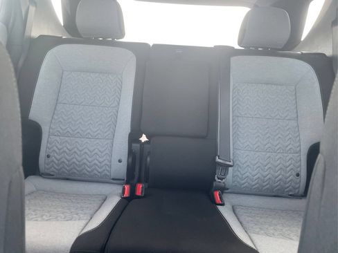 Used 2024 Chevrolet Equinox LT w/ LPO, Floor Liner Package AWD/4WD image 10