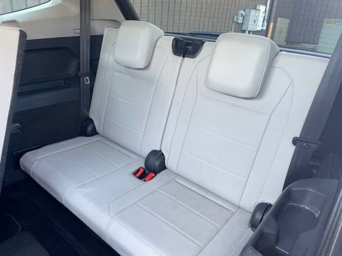 Used 2019 Volkswagen Tiguan SEL w/ 3rd Row Seat Package AWD/4WD image 58