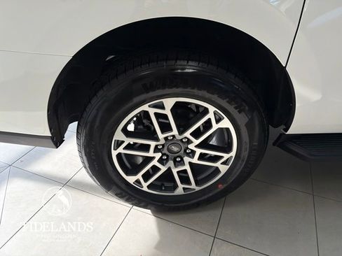 New 2025 Ford Expedition Max Active image 33