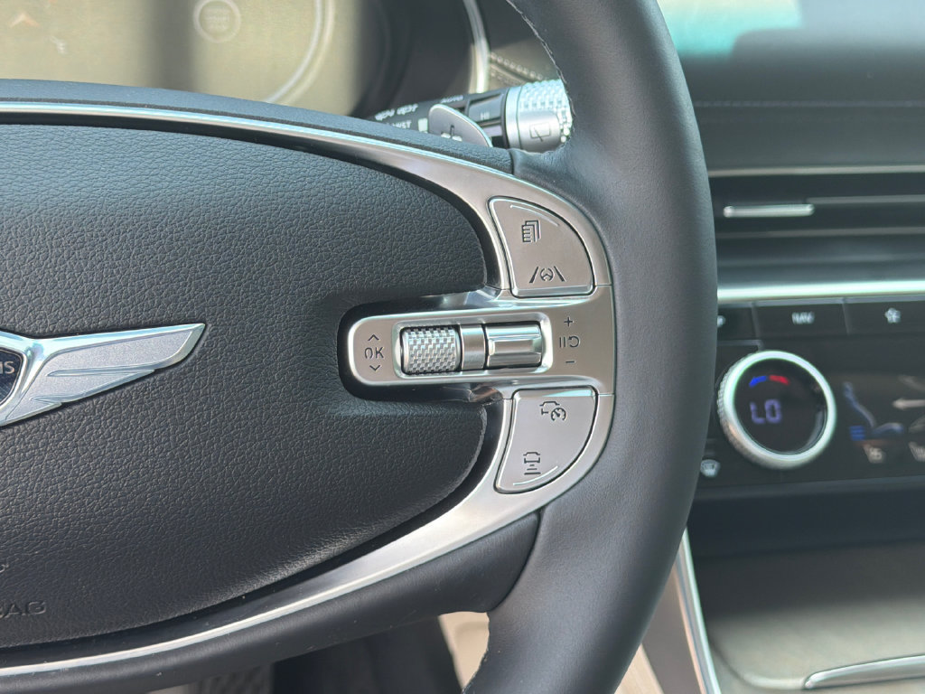 Used 2022 Genesis GV80 2.5T AWD/4WD image 28