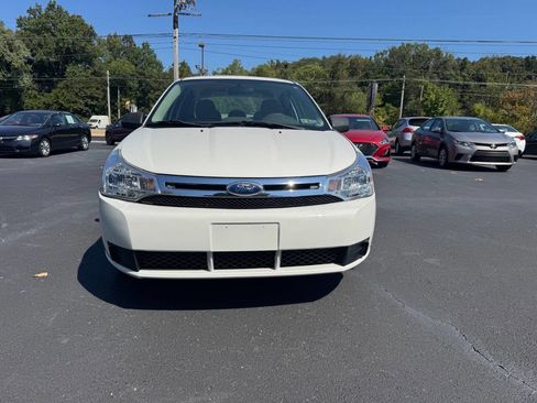Used 2010 Ford Focus S image 3