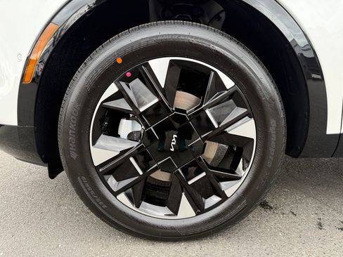 New 2026 Kia Sportage SX Prestige image 11