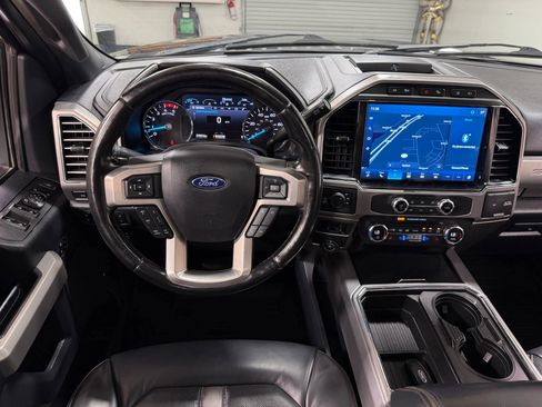 Used 2022 Ford F250 Platinum w/ Tremor Off-Road Package image 23