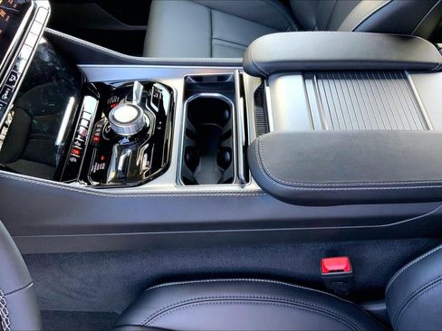 New 2026 Jeep Grand Wagoneer L Limited image 8