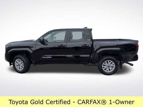 Certified 2024 Toyota Tacoma SR5 image 2