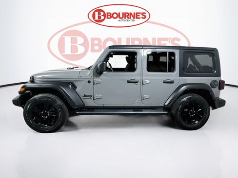 Used 2021 Jeep Wrangler Unlimited Sport AWD/4WD image 6