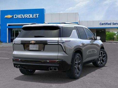New 2026 Chevrolet Traverse High Country w/ LPO, Floor Liner Package FWD image 4