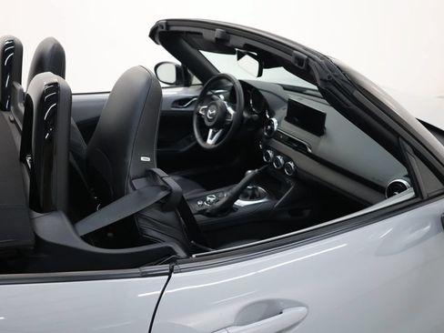 Used 2024 MAZDA MX-5 Miata Grand Touring w/ Weather Package RWD image 62