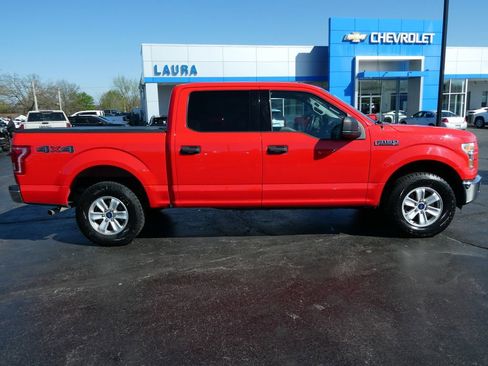 Used 2015 Ford F150 XLT image 4