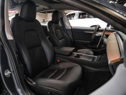 Used 2023 Tesla Model 3 Standard Range image 45