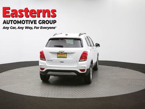 Used 2020 Chevrolet Trax LT w/ LT Convenience Package image 37