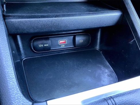 Certified 2024 Kia Forte LXS image 32