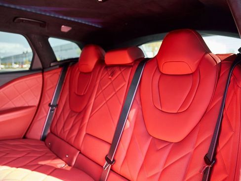 Used 2025 BMW XM image 46