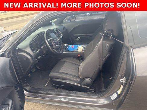 Used 2016 Dodge Challenger SXT w/ Blacktop Package image 6