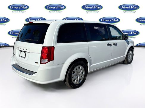 Used 2019 Dodge Grand Caravan SE image 8