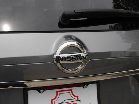 Used 2017 Nissan Rogue S w/ S Appearance Package AWD/4WD image 39