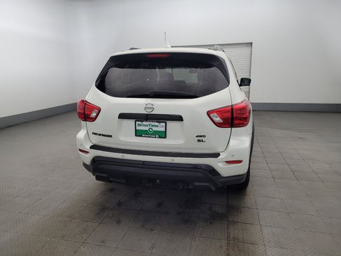 Used 2019 Nissan Pathfinder SL AWD/4WD image 7