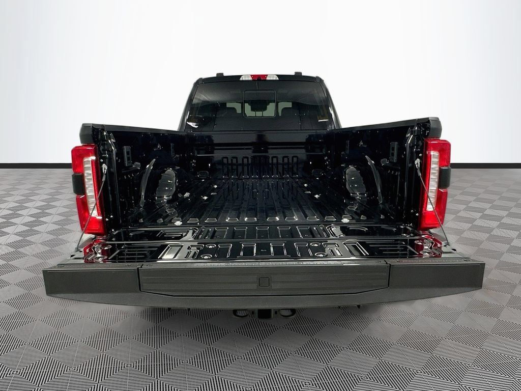 New 2026 Ford F350 Lariat w/ Lariat Premium Package AWD/4WD image 23