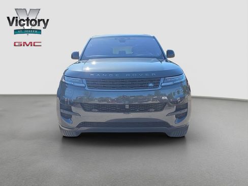 Used 2023 Land Rover Range Rover Sport SE image 2