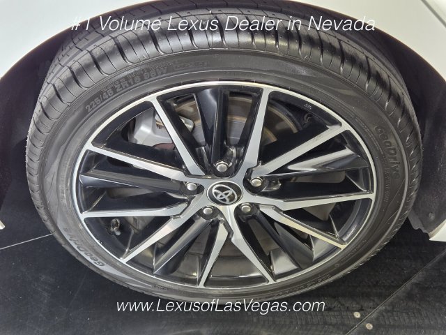 Used 2024 Toyota Camry SE w/ Convenience Package FWD image 10