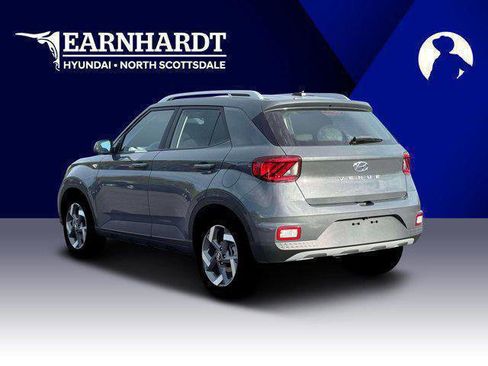 New 2026 Hyundai Venue SEL FWD image 5