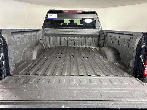 Used 2020 GMC Sierra 2500 SLE w/ SLE Value Package; AWD/4WD image 30