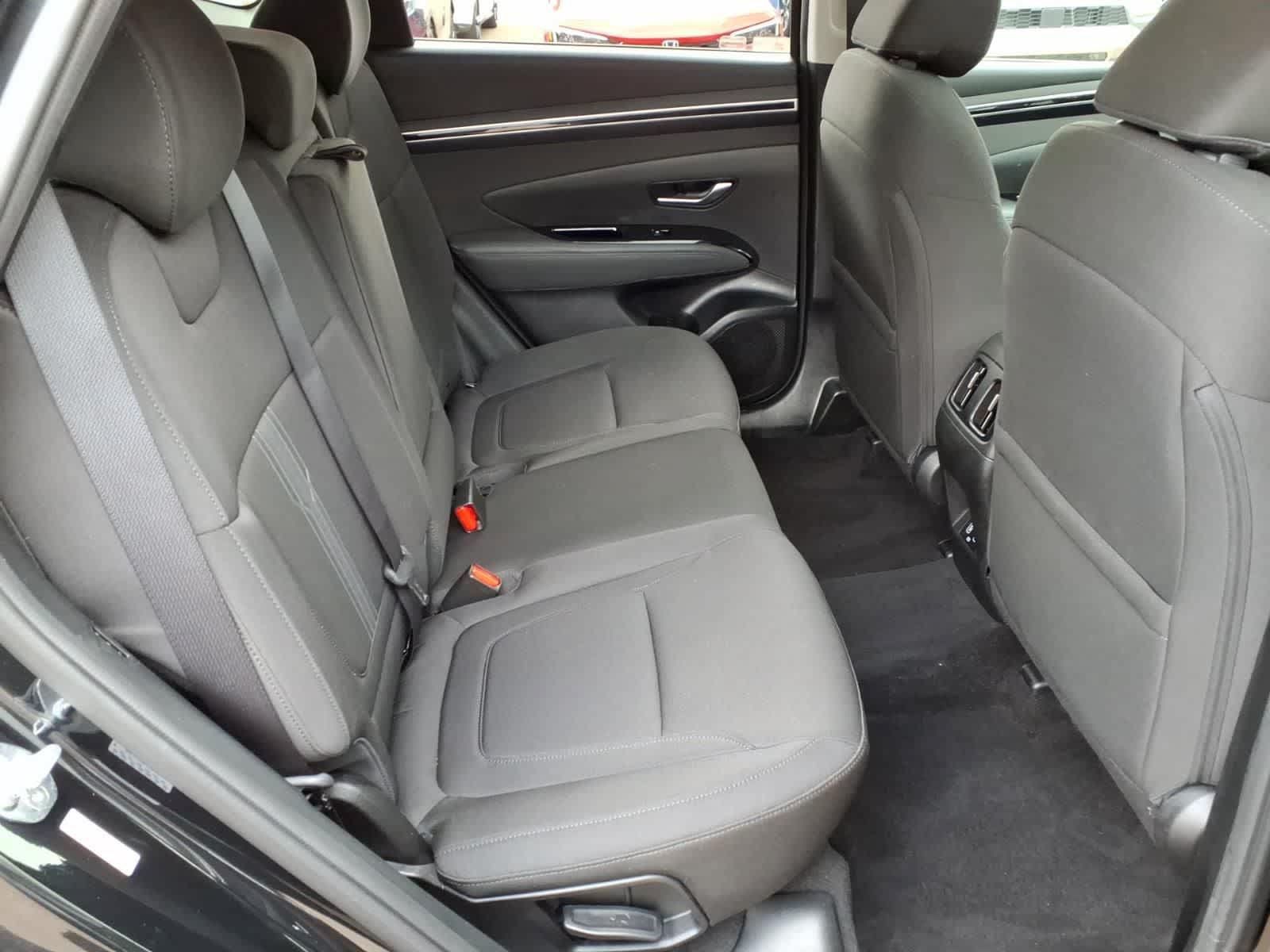 Used 2022 Hyundai Tucson SEL w/ Convenience Package AWD/4WD image 11