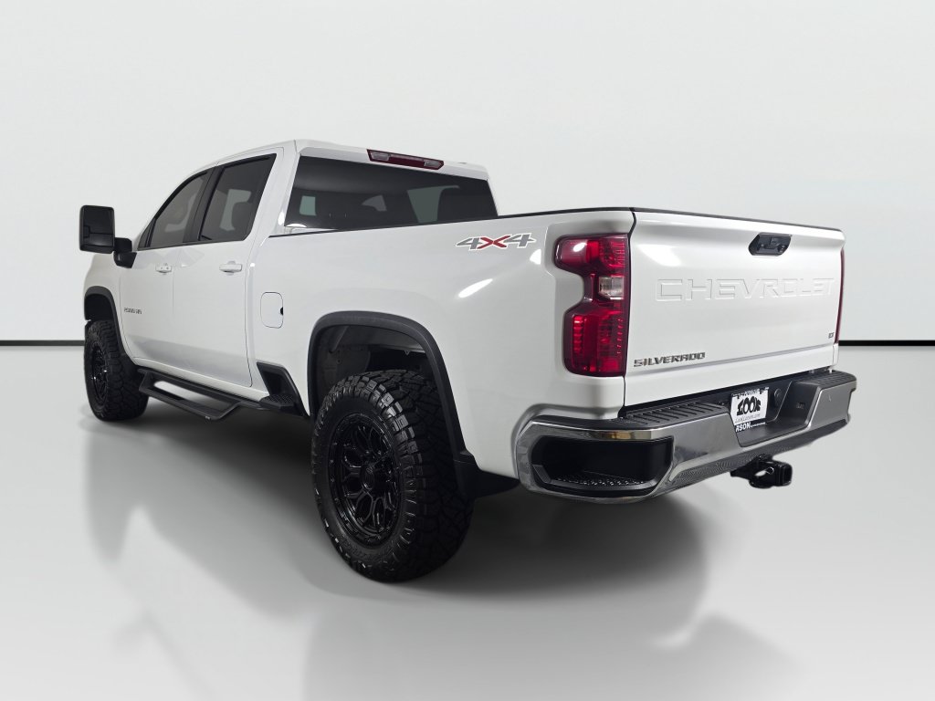 Used 2025 Chevrolet Silverado 2500 LT w/ Convenience Package AWD/4WD image 6