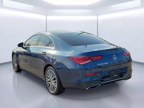 Used 2022 Mercedes-Benz CLA 250 image 3