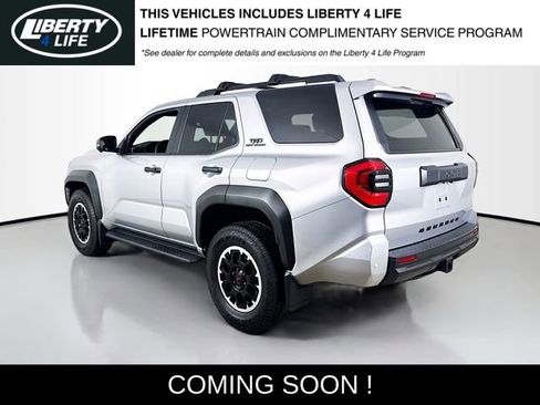 Used 2025 Toyota 4Runner SR5 image 5