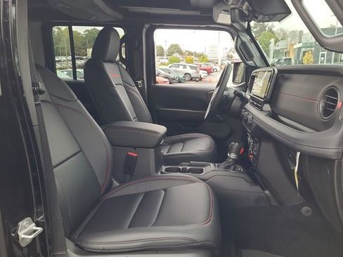 New 2025 Jeep Wrangler Unlimited Rubicon image 26