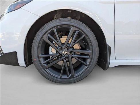 New 2026 Toyota Camry Hybrid w/ Multimedia Upgrade Package AWD/4WD image 10