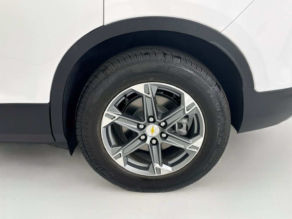 Used 2024 Chevrolet Blazer LT w/ Convenience Package FWD image 29