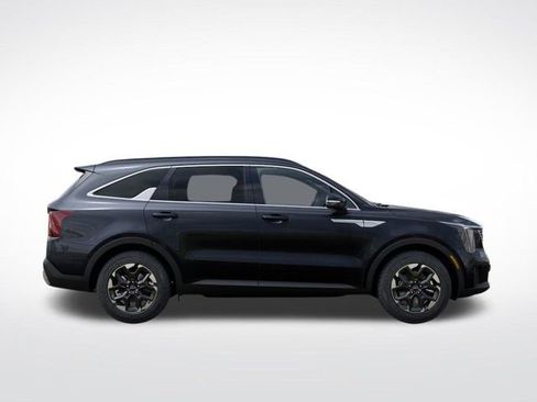 New 2026 Kia Sorento S FWD image 7