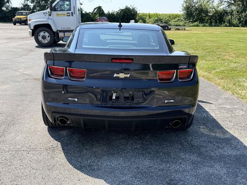 Used 2013 Chevrolet Camaro SS w/ RS Package RWD image 7